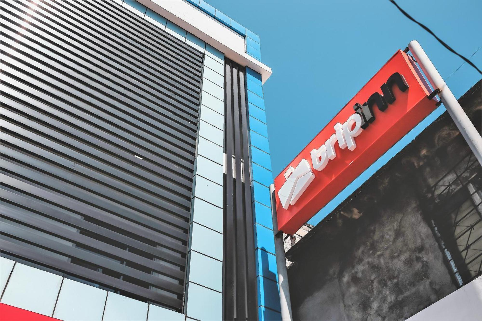 Trip Inn Near Airport Or City Center Legazpi Exterior foto